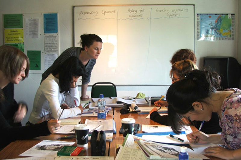 Подготовка к Кембриджским экзаменам – Cambridge Examination Preparation в школе Bridge Mills Galway Language Centre