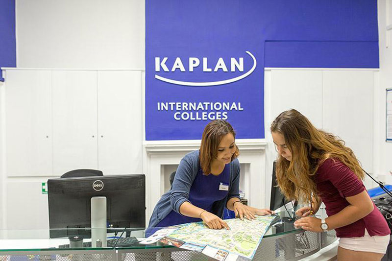 изучение английского языка в Англии Kaplan International Languages Bath