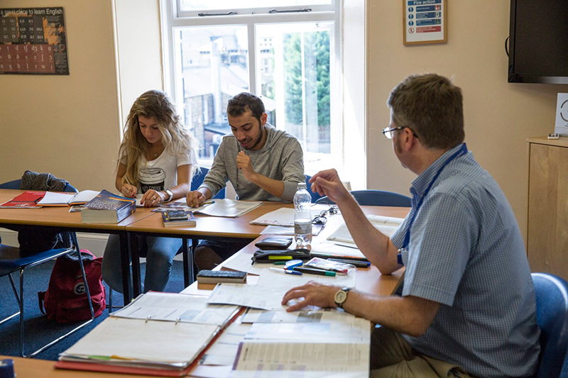 Интенсивный общий английский – Intensive General English в школе CES Oxford