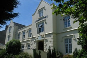 Meridian School of English, Plymouth, Плимут, Юго-Западная Англия
